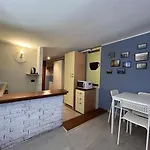 Appartamento Alessandro 82 - Immobili E Soluzioni Rent *