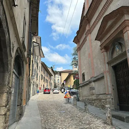 Alessandro 82 - Immobili E Soluzioni Rent Appartamento *